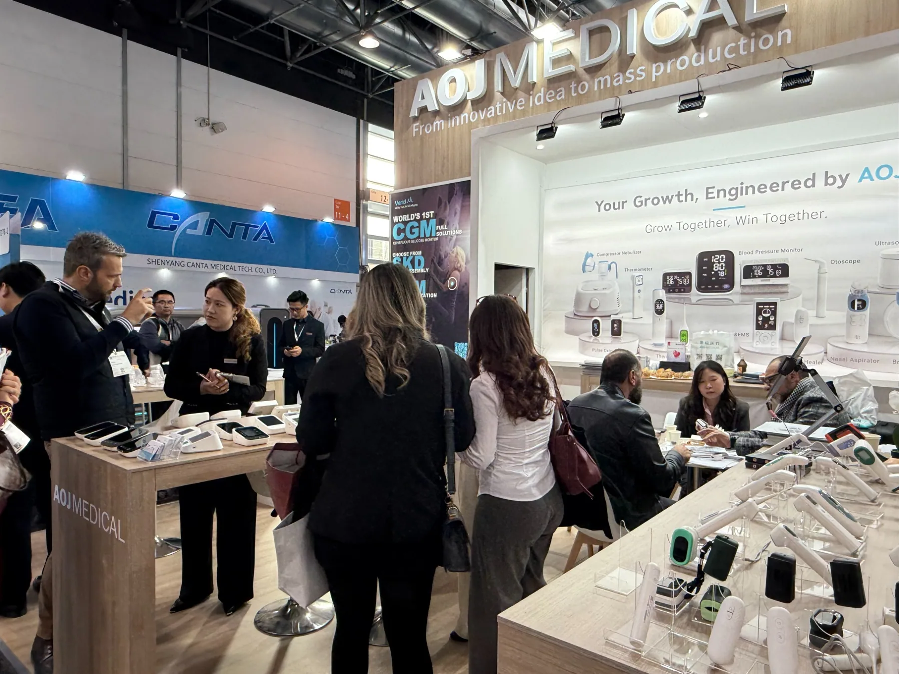 MEDICA 2025 AOJ